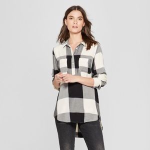 UNIVERSAL THREADS PLAID TUNIC